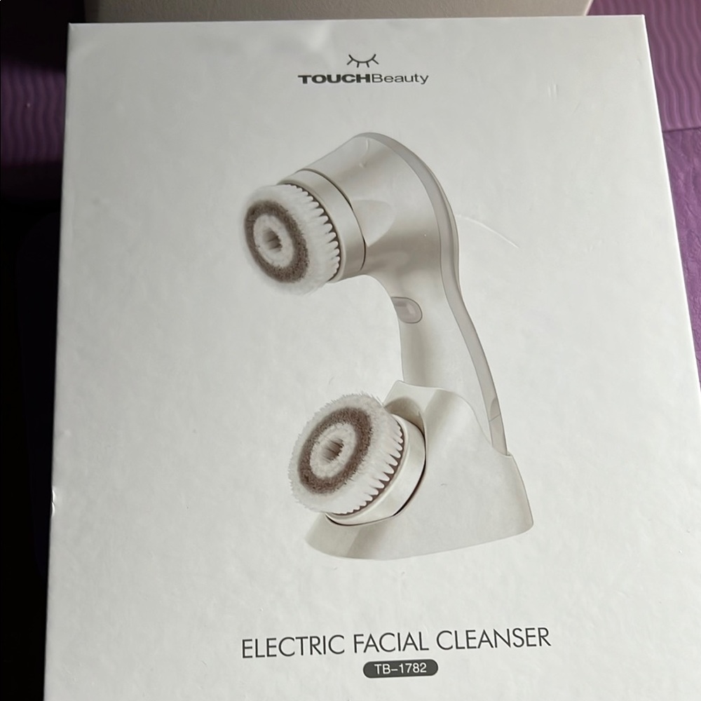 Electric Facial Cleanser - White